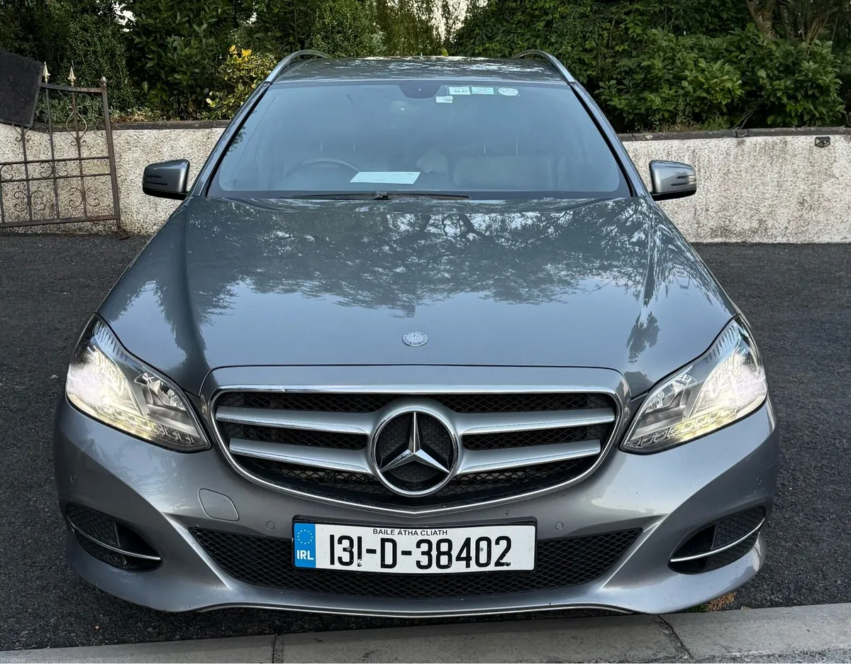 Mercedes E250 - Image 3