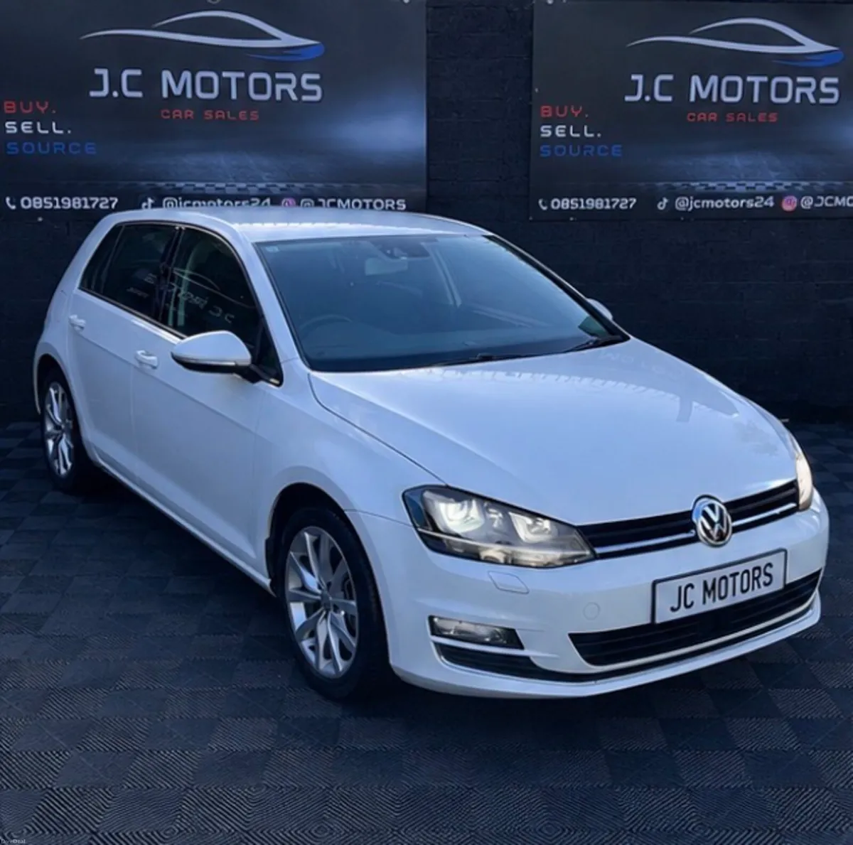 2013 VW Golf Highline (Automatic) - Image 1
