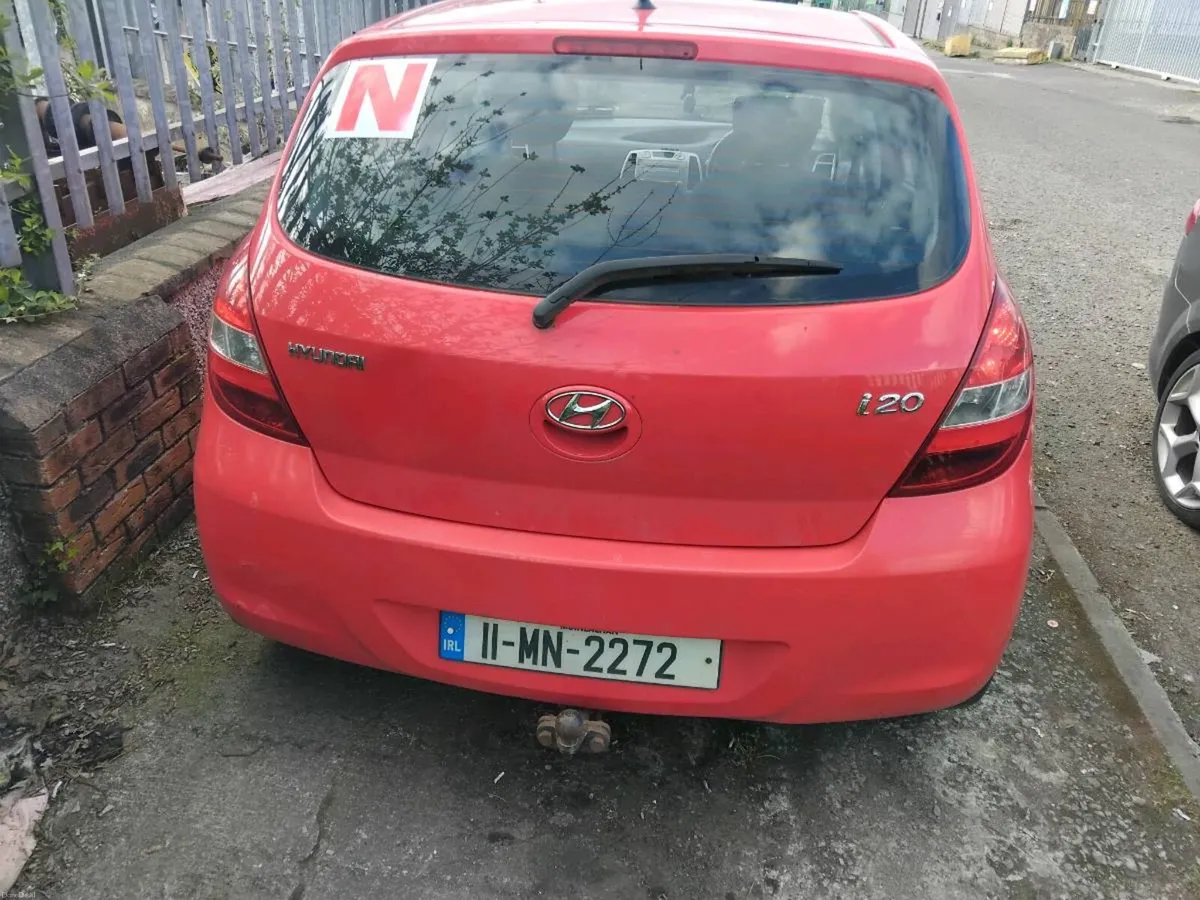 Hyundai i20 diesel Manual - Image 2