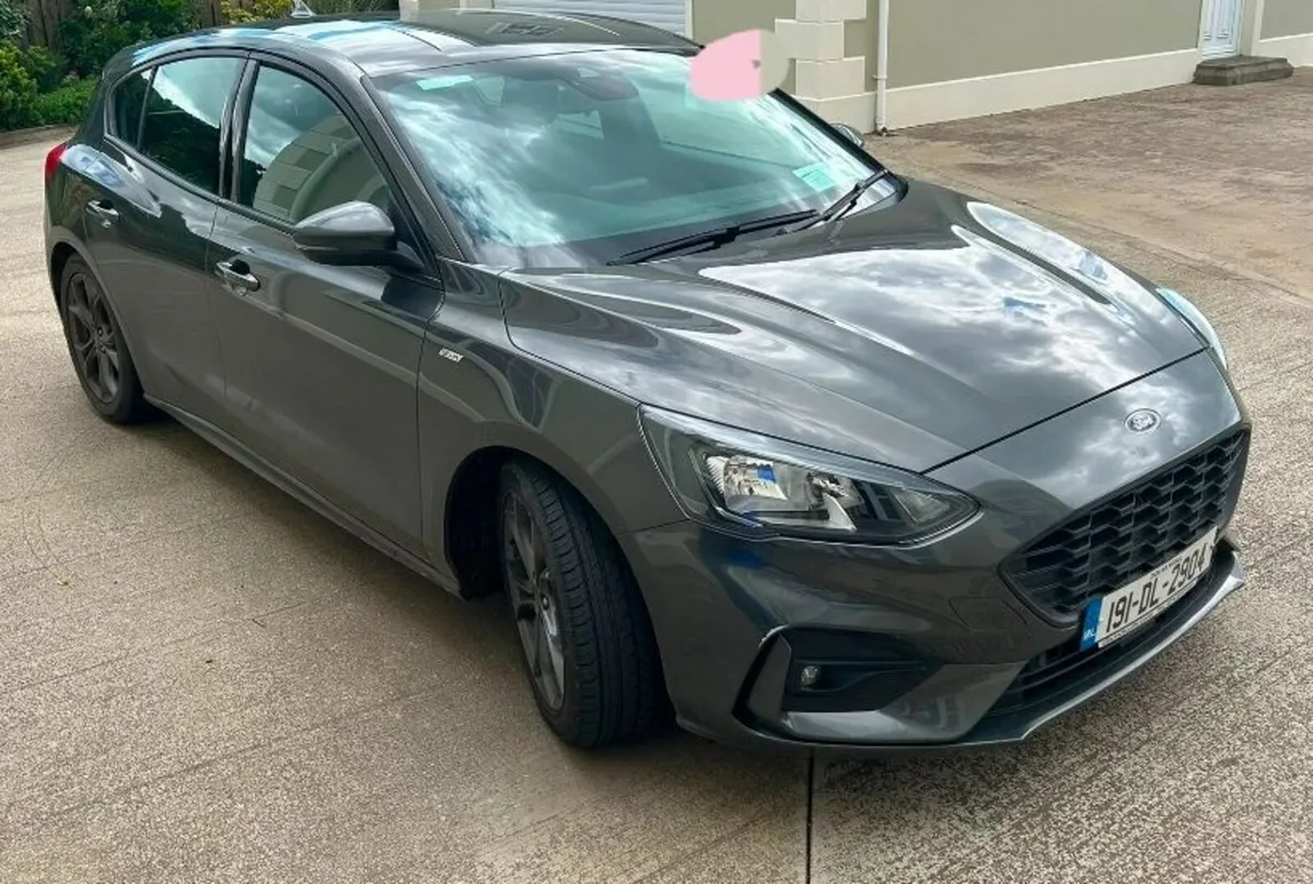 Ford Focus 2019 - Image 3