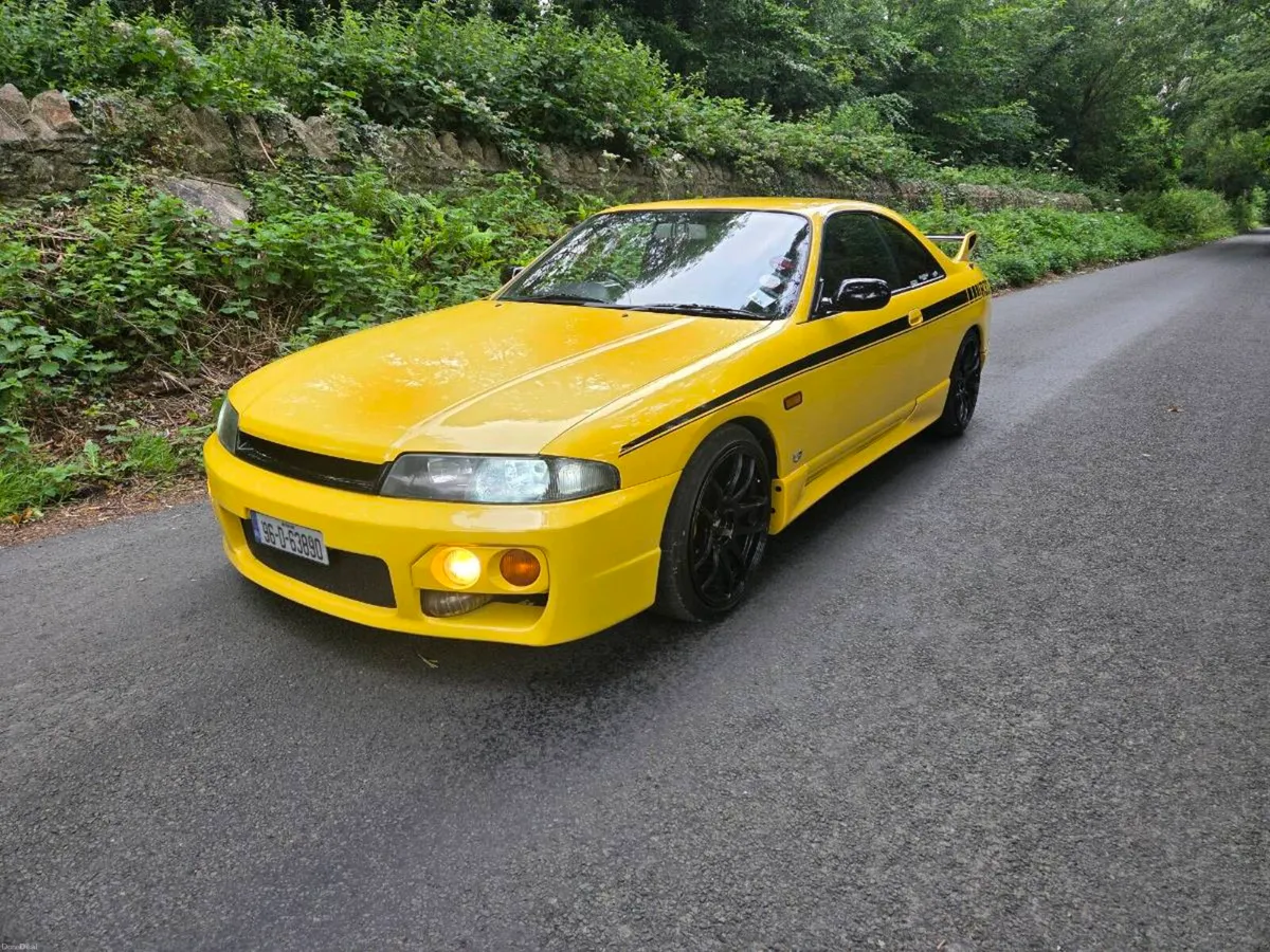 Nissan Skyline - Image 3