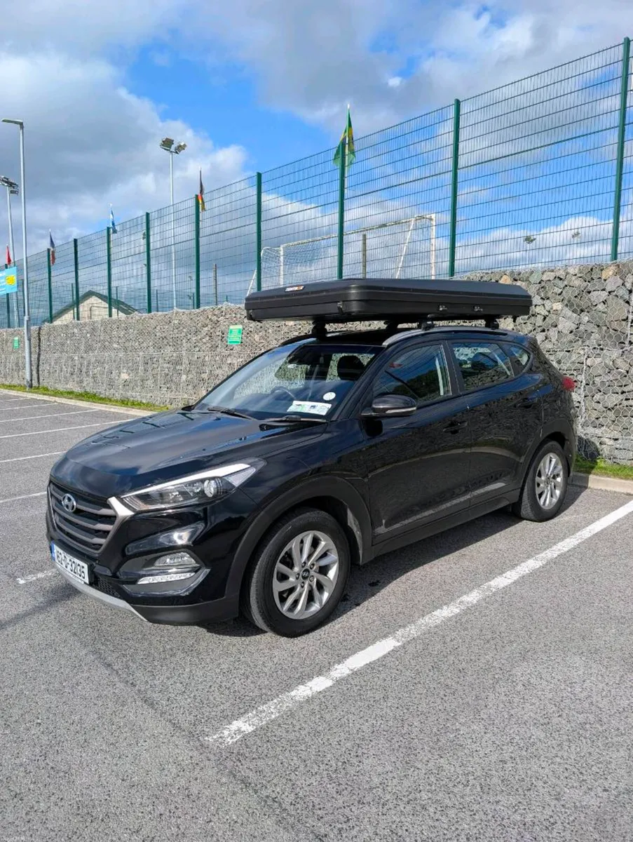 Hyundai Tucson 1.7 CRDi SE Nav - Image 2