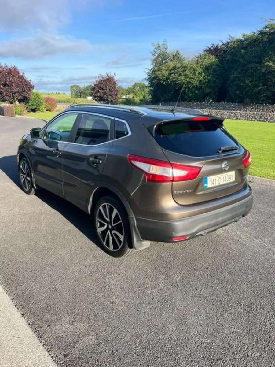 Nissan Qashqai 2014 Diesel Automatic. - Image 3