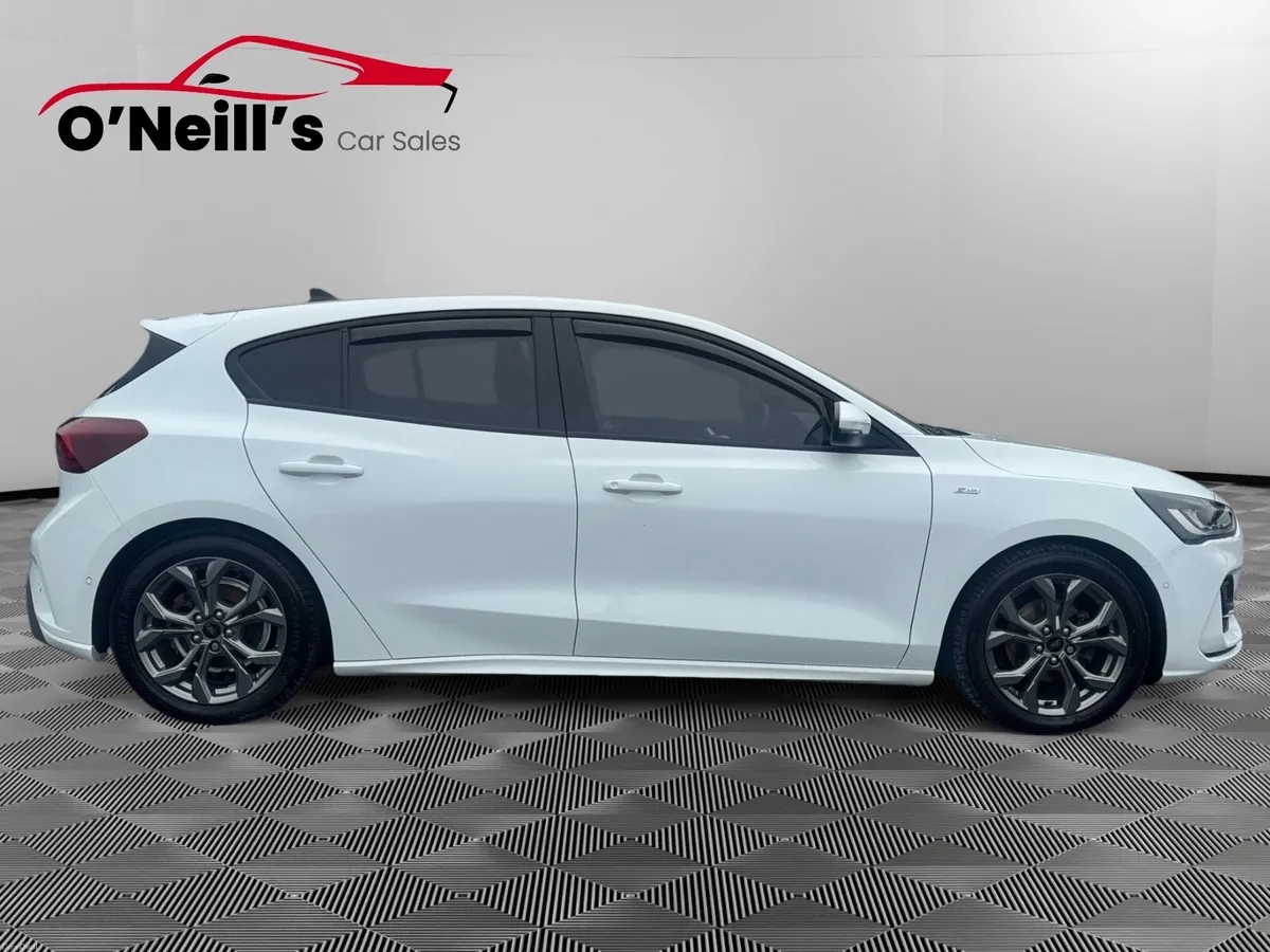 Ford Focus 2023 ST-LINE 5DR 1.5 TD  A8 4DR #398 - Image 5