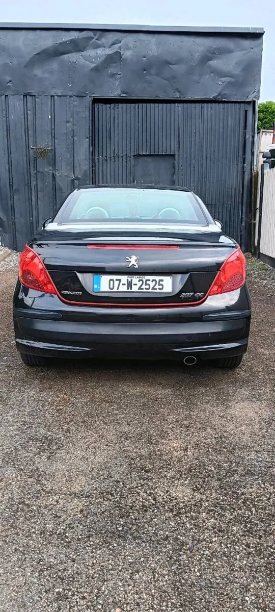 Car - Image 5