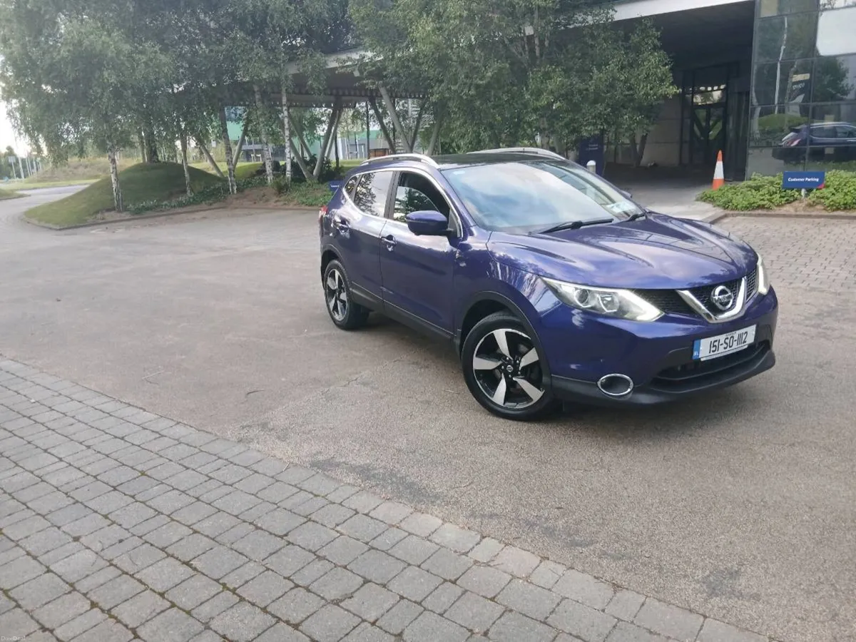 NISSAN QASHQAI AUTOMATIC - Image 3