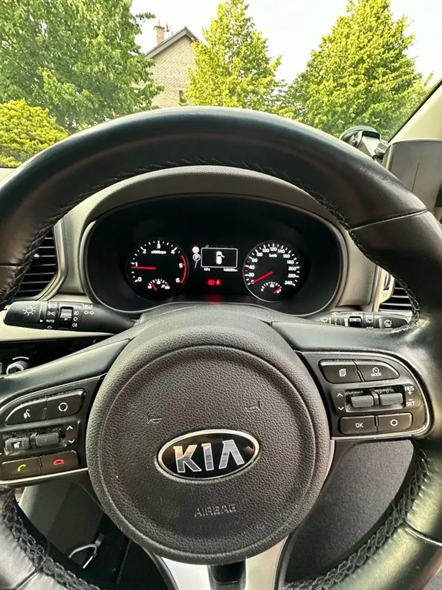 2017 Kia Sportage - Image 6