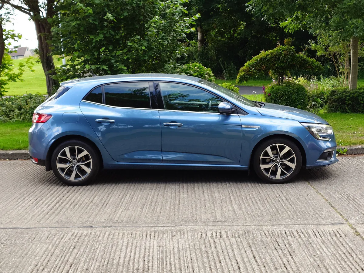 182 RENAULT MEGAN 1.5 DIESEL AUTOMATIC LOW KM - Image 4