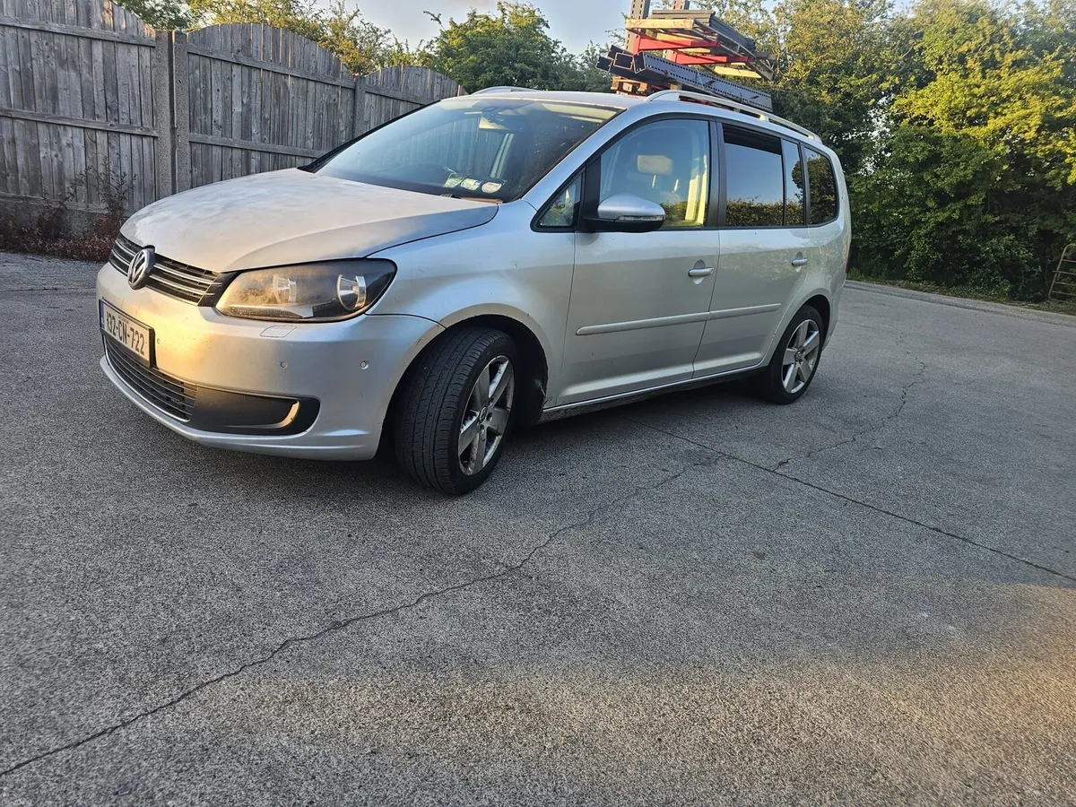 2013 Volkswagen Touran - Image 1