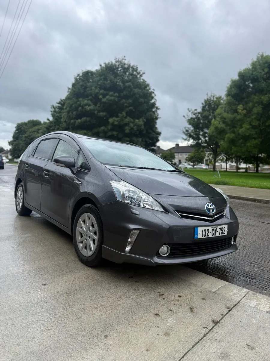 Toyota Prius Alpha 7 seater Automatic - Image 1