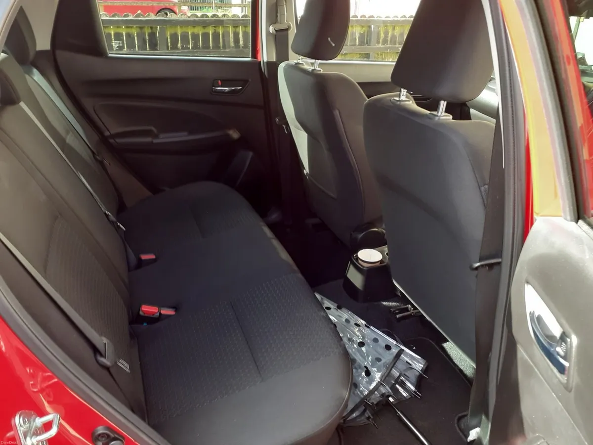 Suzuki Swift 2021 - Image 2
