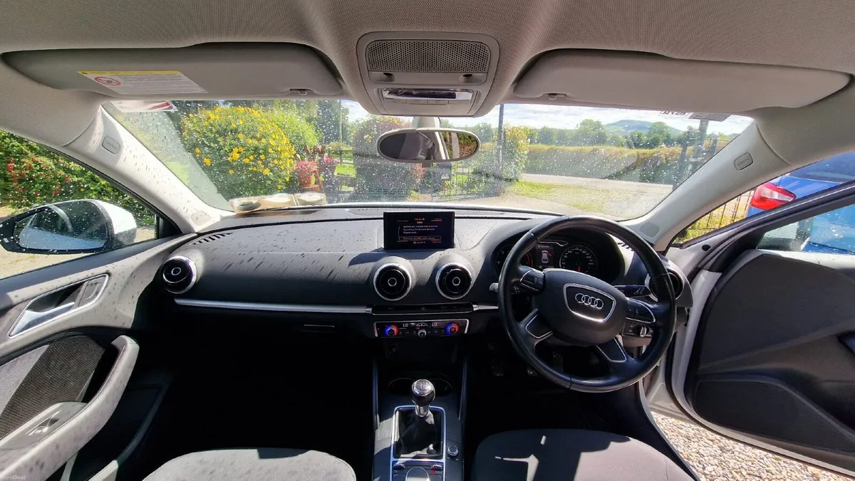 Audi A3 2012 - Image 2