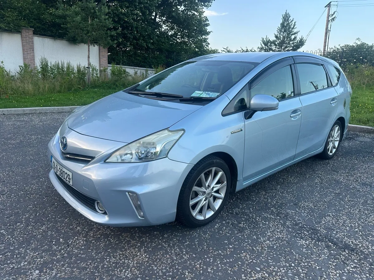 Toyota Prius plus 7 seater automatic hybrid - Image 3
