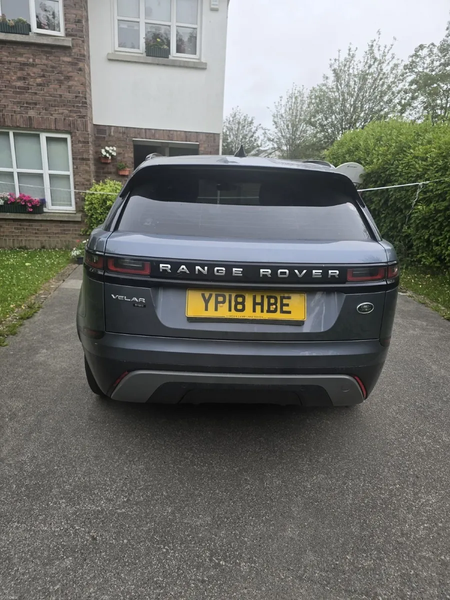 Land Rover Range Rover Velar - Image 2