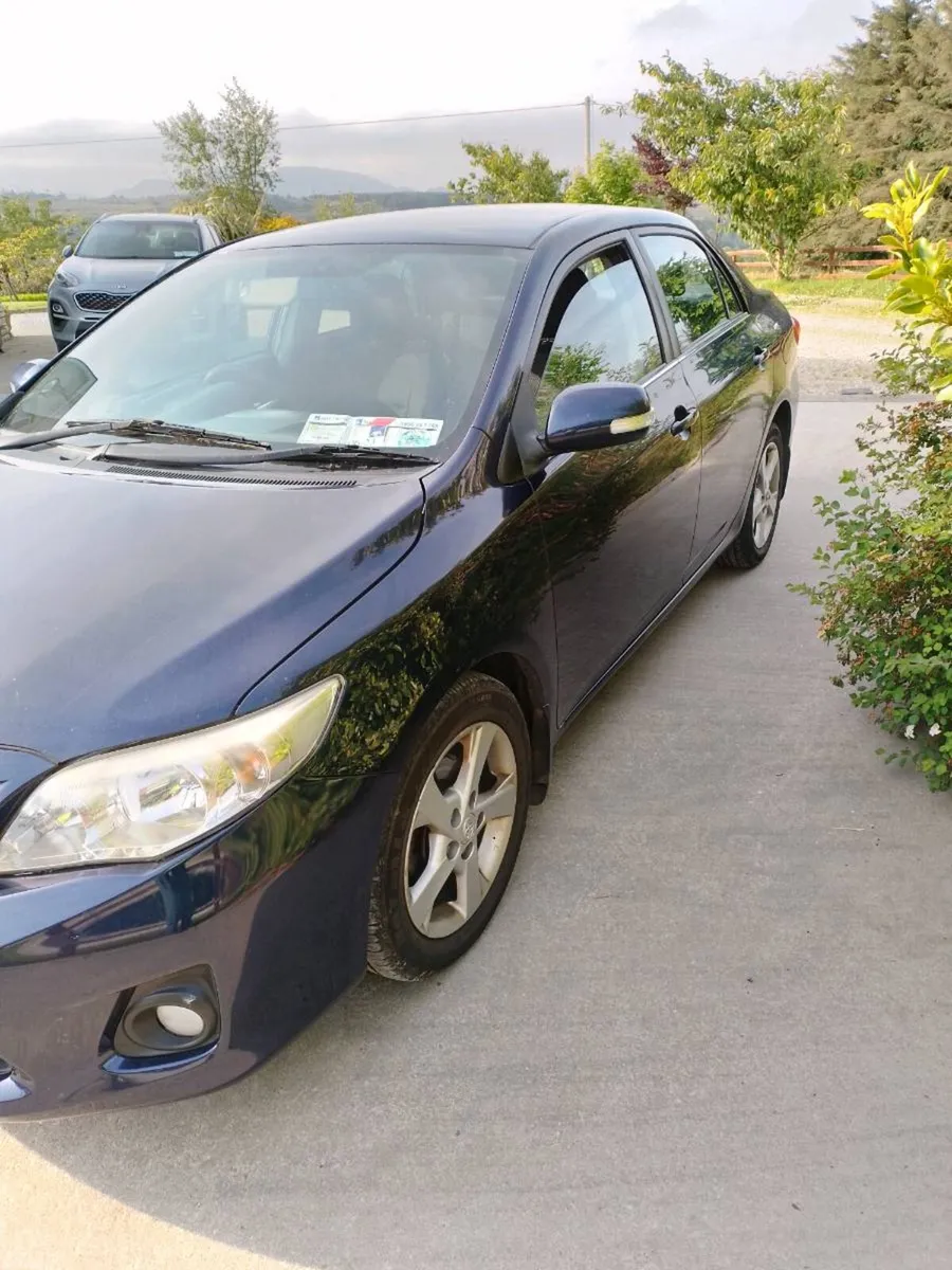 2011 Toyota Corrolla 1.4 diesel saloon - Image 5