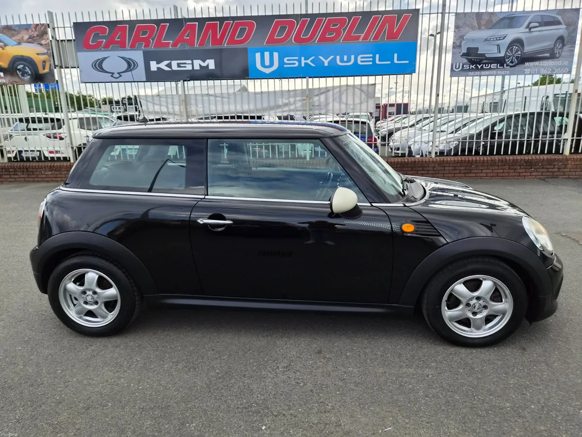 Mini One 2010 @ Carland Dublin - Image 4