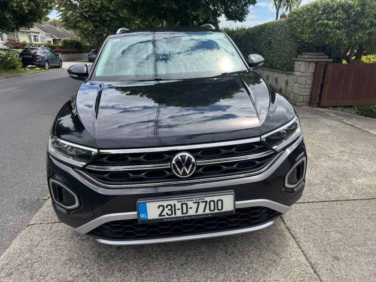 Volkswagen T-Roc 2023 Diesel Style FSH New T Belt - Image 1