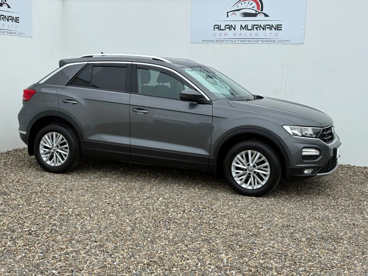 VOLKSWAGEN T-ROC DESIGN MODEL 1.6 TDI 2020 *MINT* - Image 3