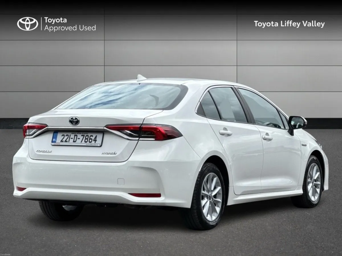 Toyota Corolla COROLLA HYB LUNA SALOON - Image 2