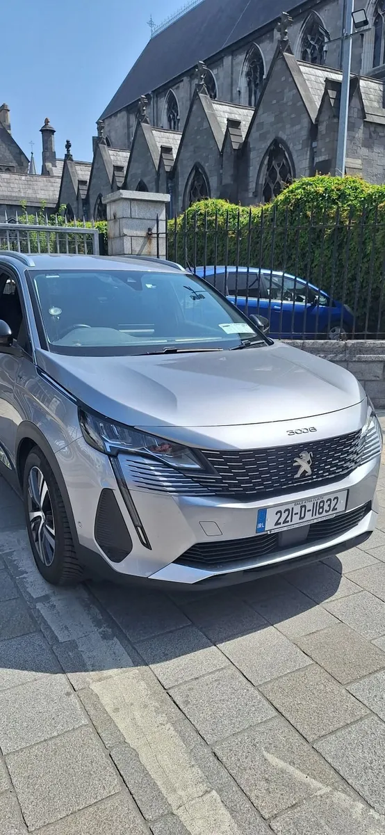Peugeot 3008 ALLURE - 2022 1.6  Pet Plug-in Hybrid - Image 2