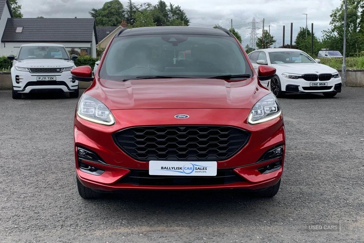 Ford Kuga 2.5h Duratec FHEV 190PS ST-Line X Editio - Image 4