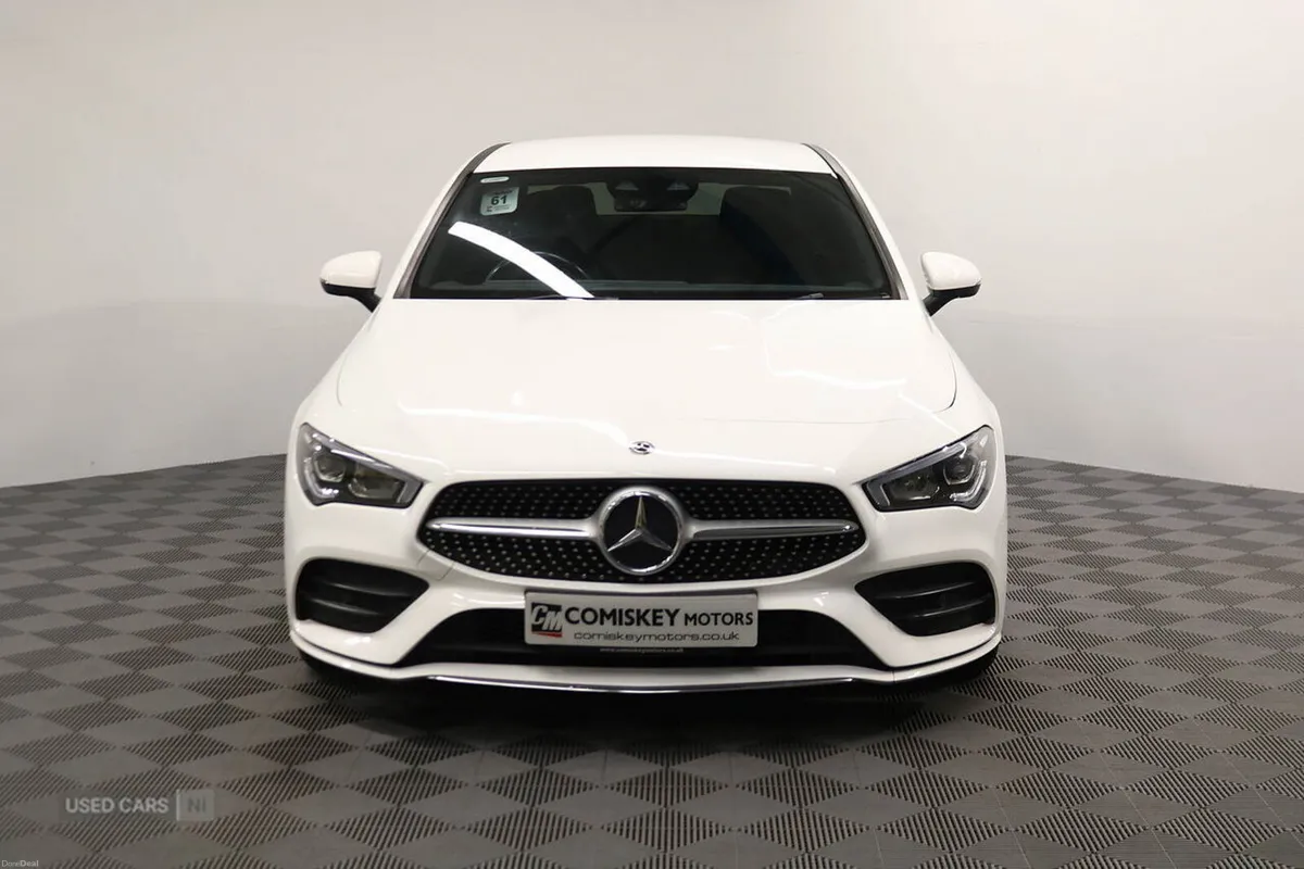 Mercedes-Benz CLA 220d AMG Line - Image 2