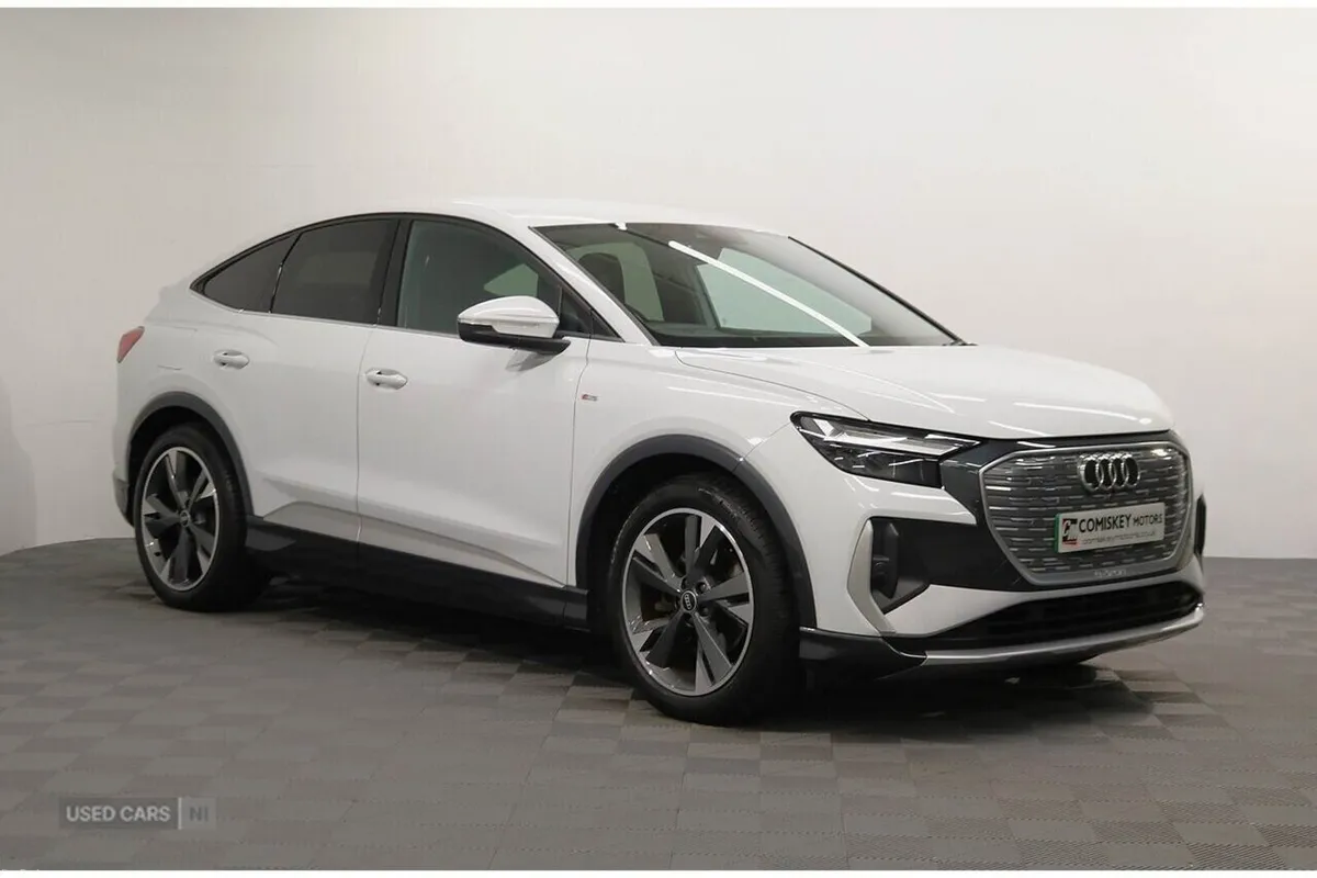 Audi Q4 e-tron S line - Image 1
