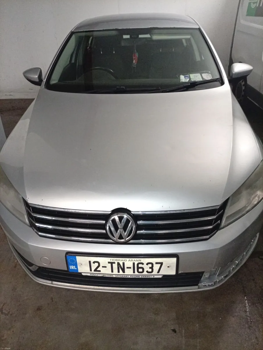 Volkswagen Passat 2012 - Image 5