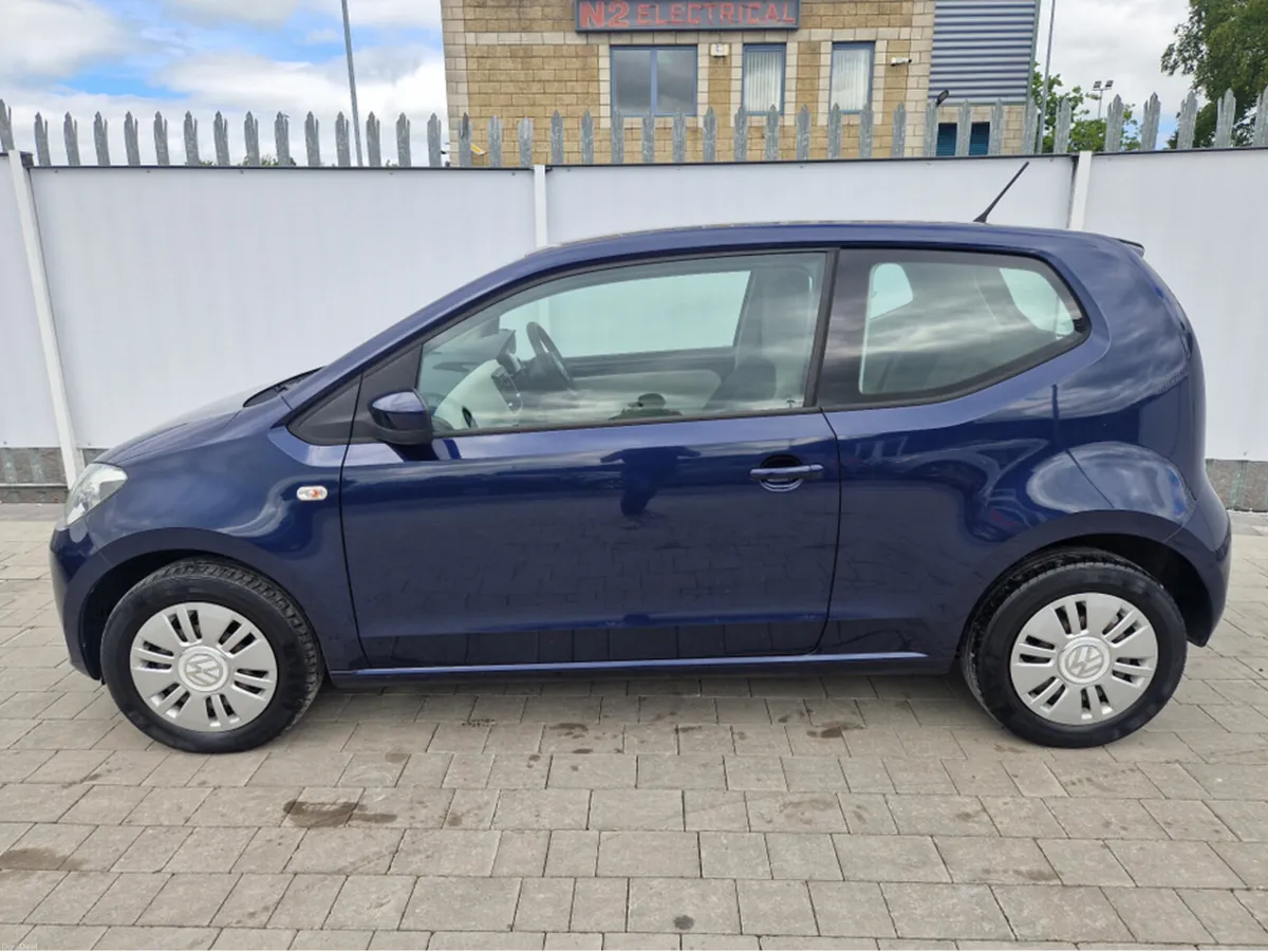 Volkswagen up! 1.0 PETROL AUTO - Image 6