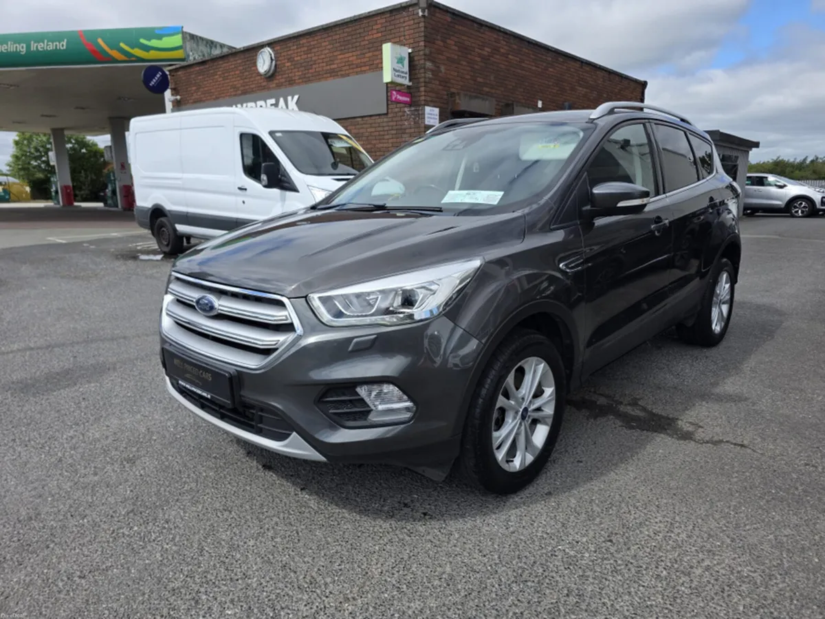 Ford Kuga 1.5 TDCI TITANIUM 120PS 2 2WD 5DR - Image 4