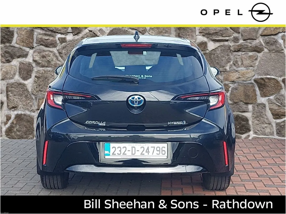Toyota Corolla 1.8 Hybrid Luna Hatchback - Image 5
