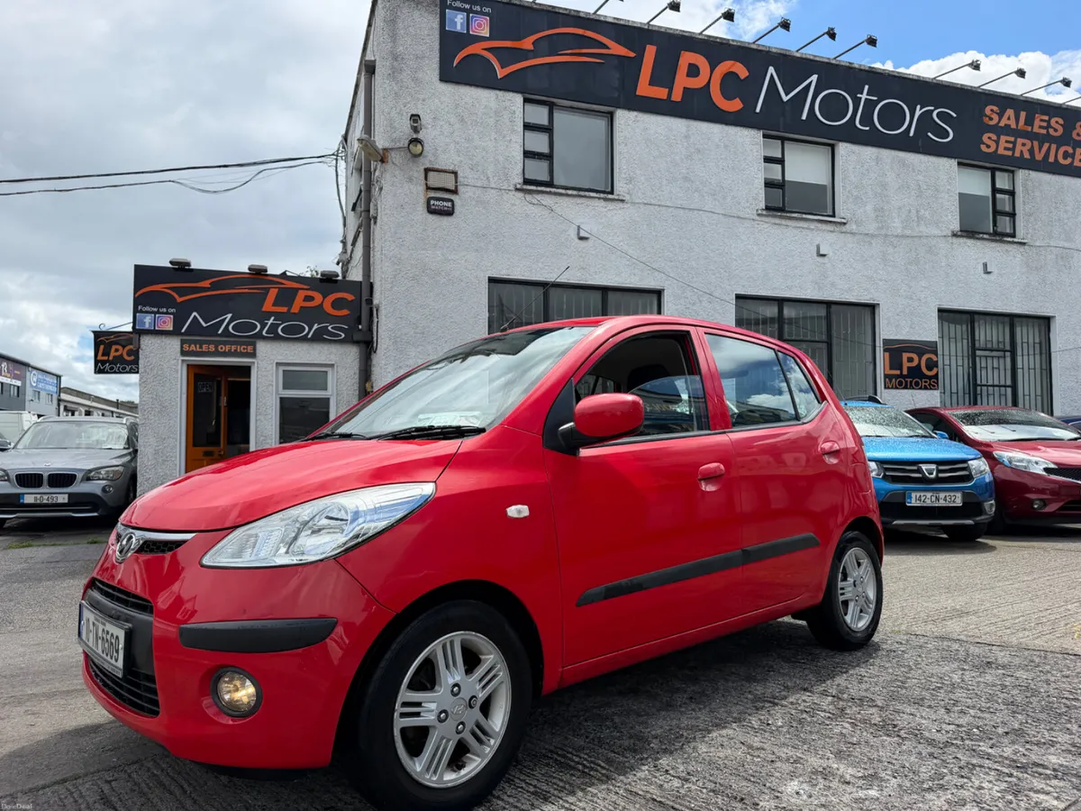 Hyundai i10 2010 - Image 2
