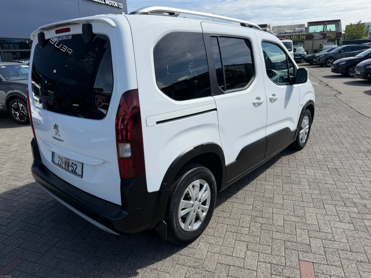 2022 Peugeot Rifter Allure 1.5 d - Image 4