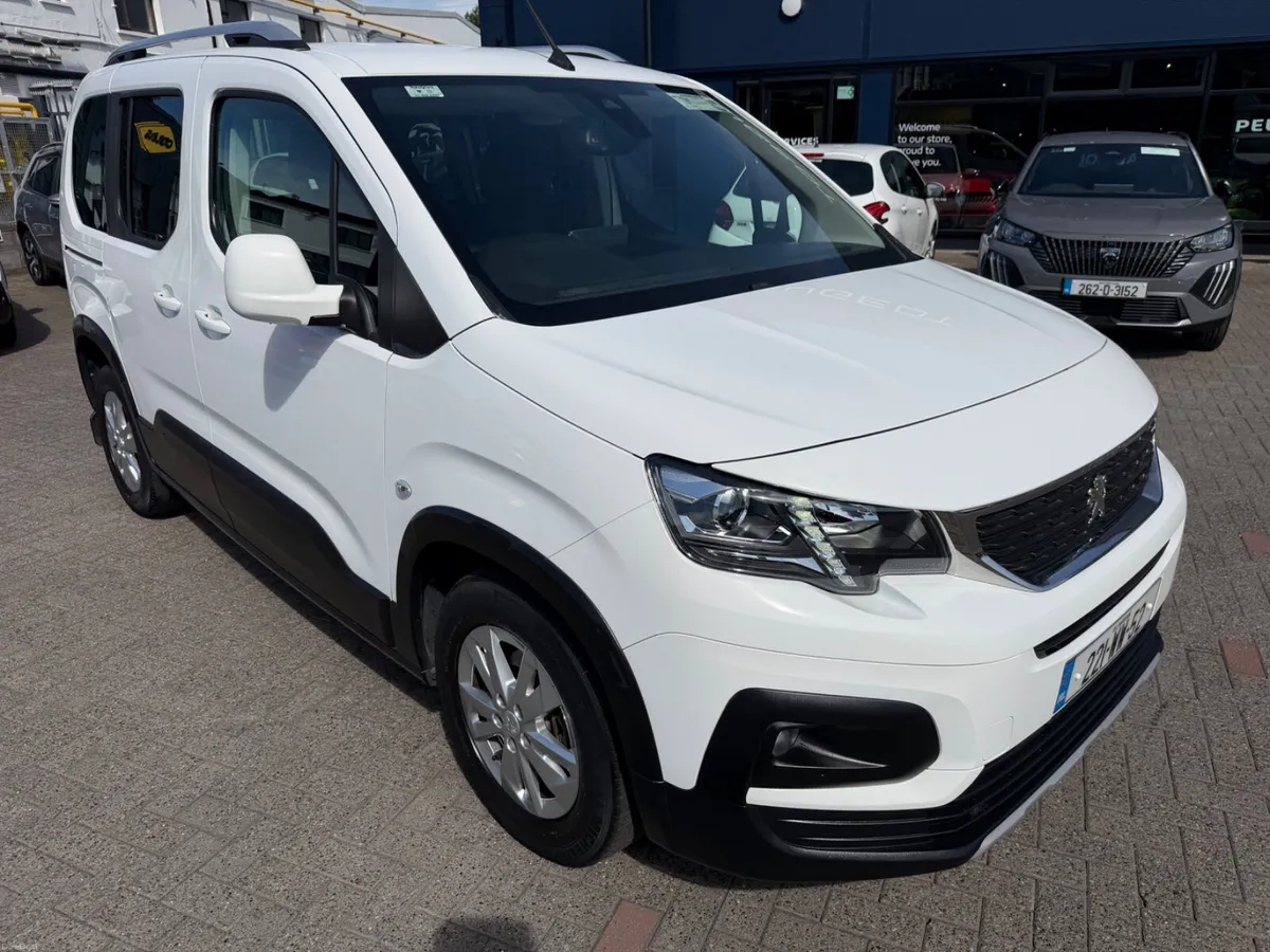 2022 Peugeot Rifter Allure 1.5 d - Image 1