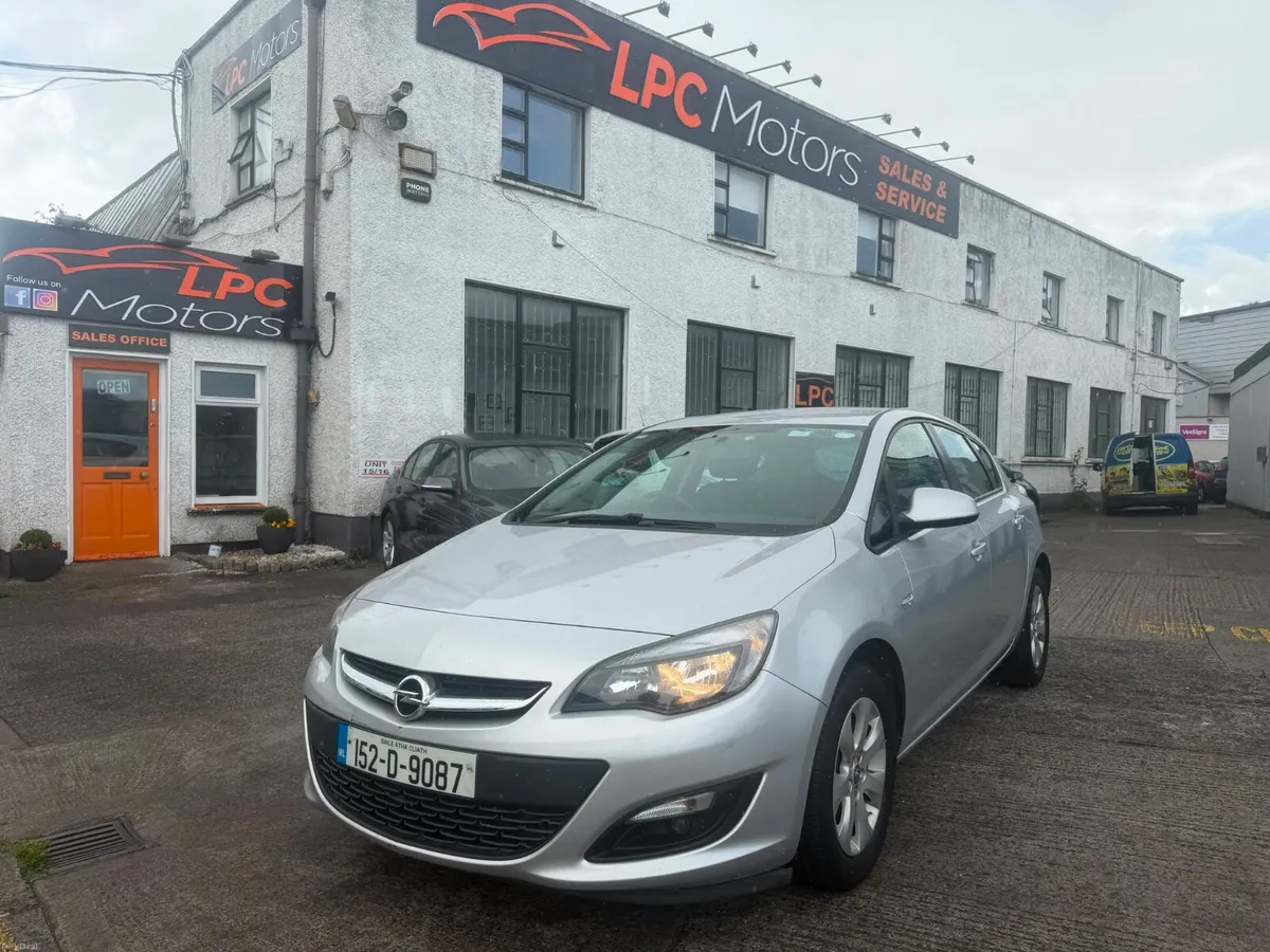 Opel Astra 2015 - Image 3