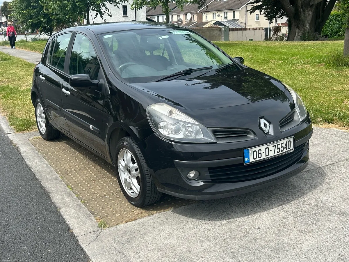 2006 RENAULT CLIO 1.2PETROL  5DR NEW NCT 9/27 - Image 2