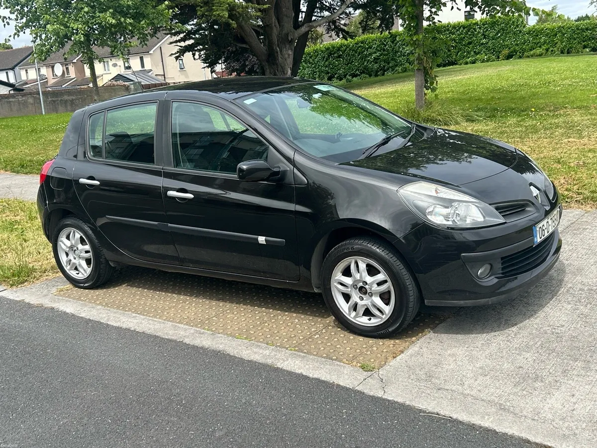 2006 RENAULT CLIO 1.2PETROL  5DR NEW NCT 9/27 - Image 1