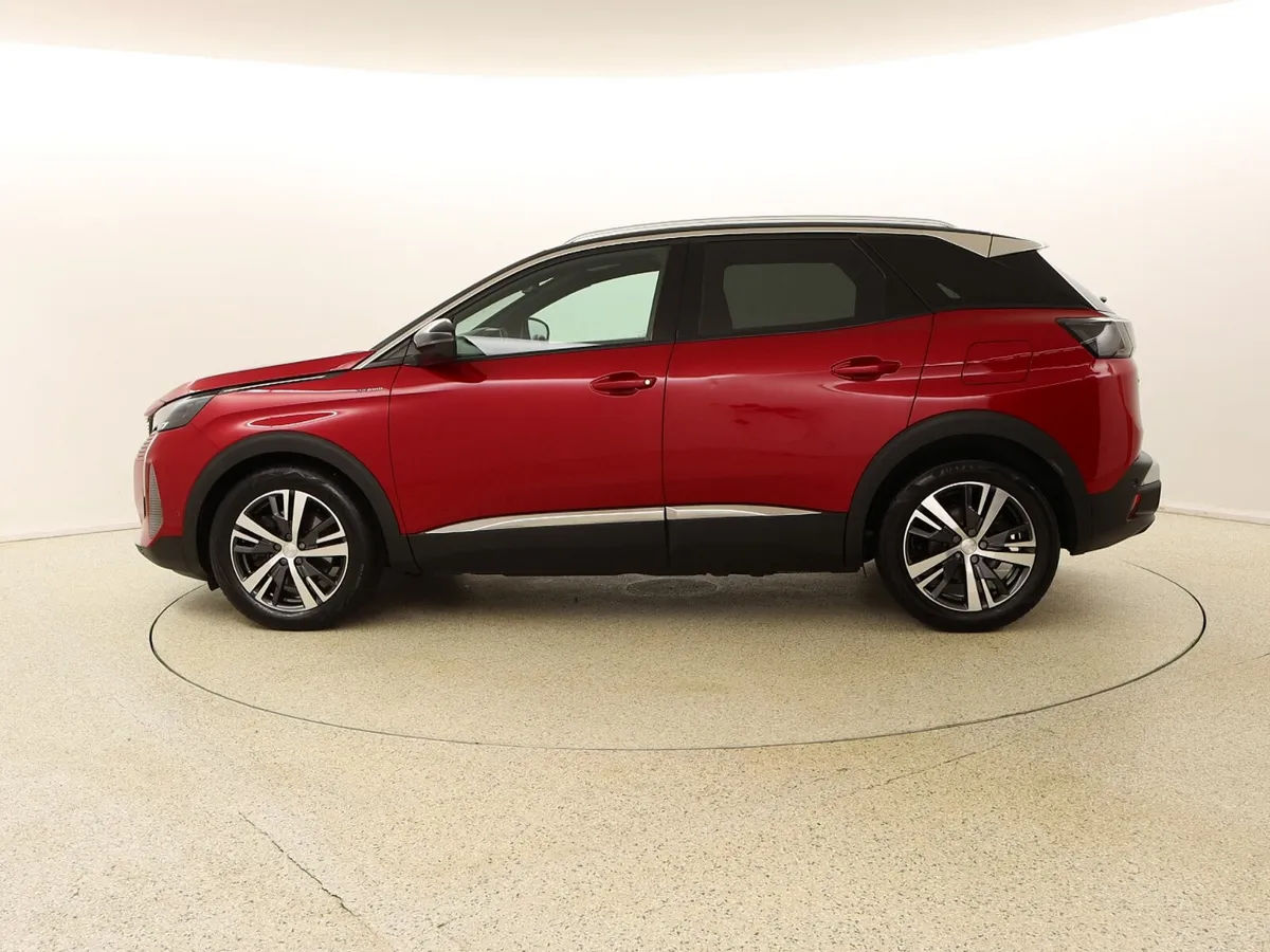 2023 Peugeot 3008 1.6 PHEV 225BHP ALLURE PREMIUM - Image 4