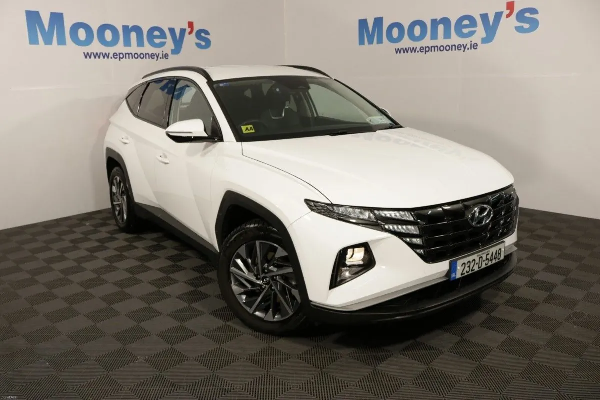 Hyundai Tucson Executive 1.6L DIESEL SUV - Special - Image 1