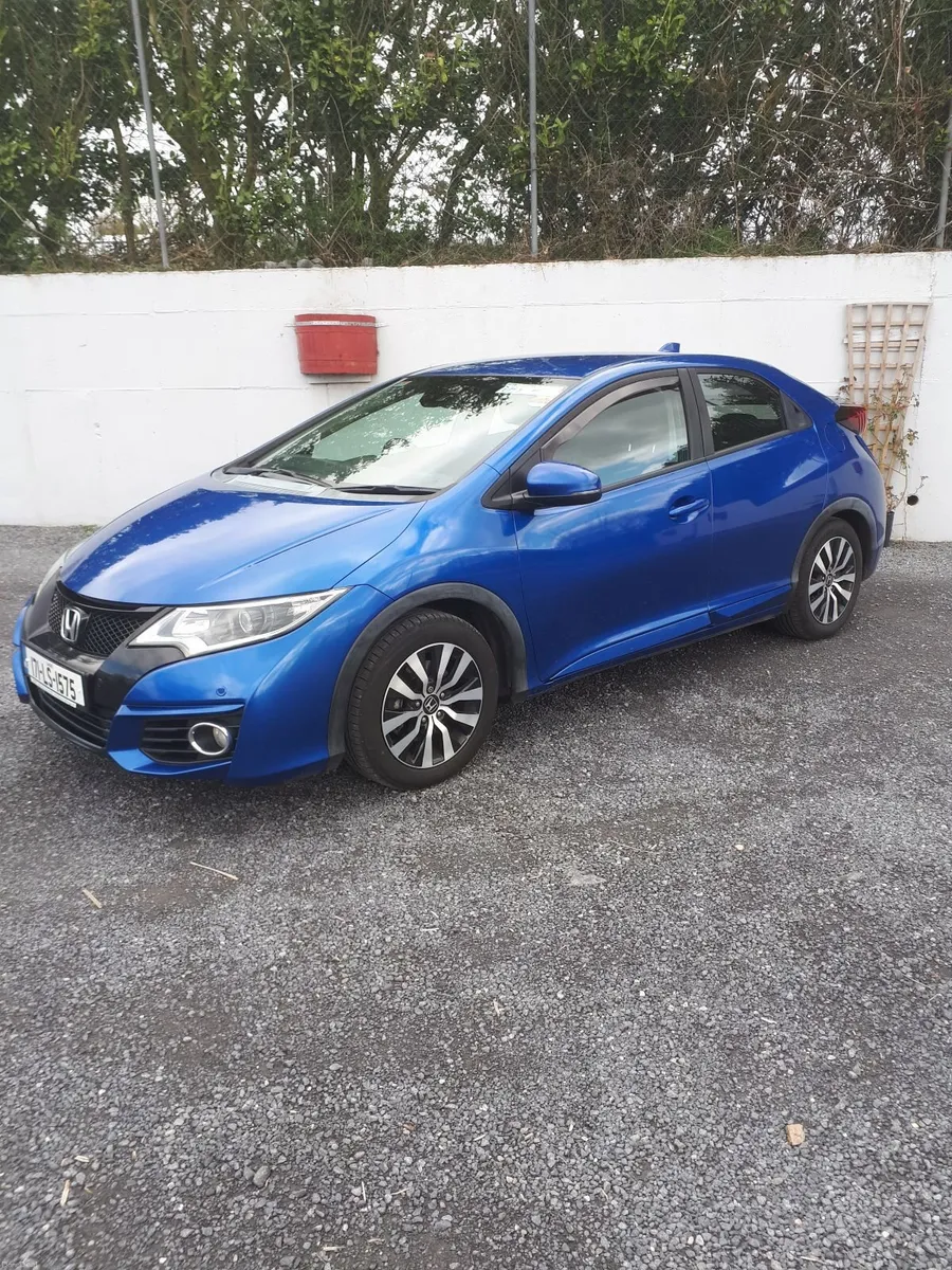 Honda Civic 2017 - Image 1