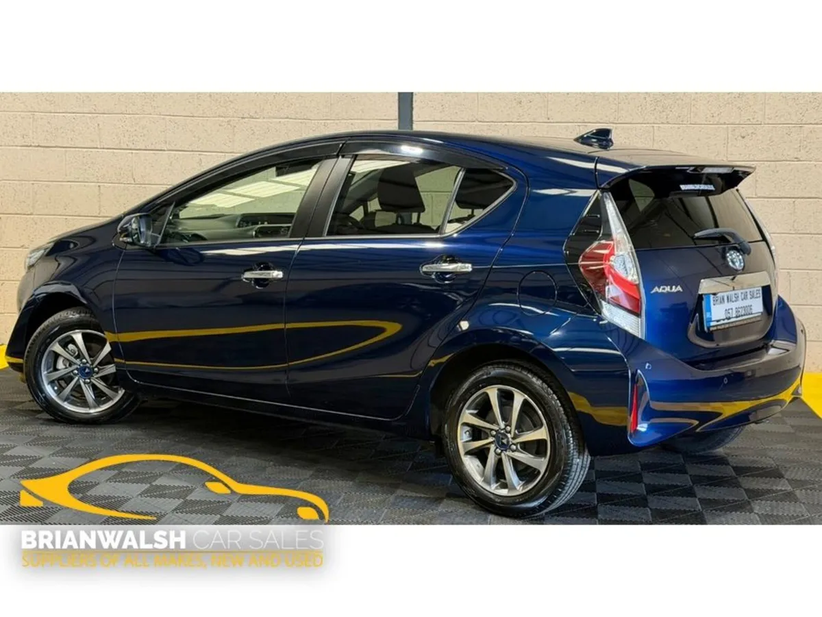 Toyota Aqua 1.5 6AA NHP10 5DR AUTO - Image 2
