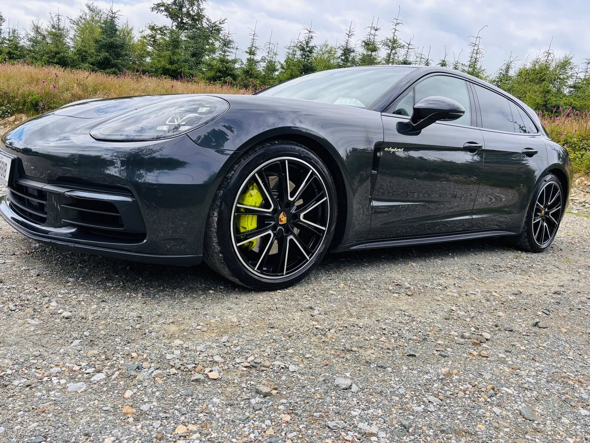 Porsche Panamera Sport Tourismo - Image 3
