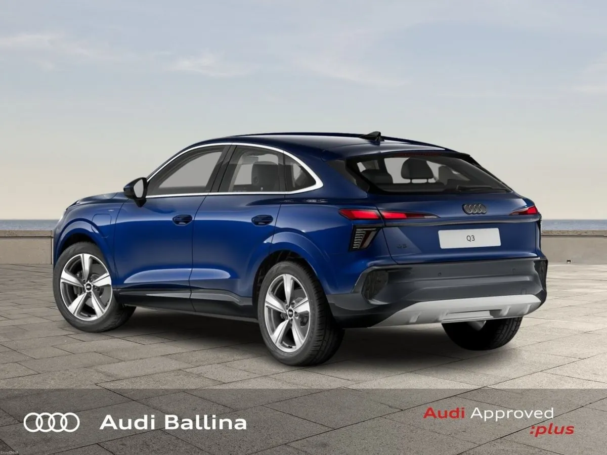 Audi Q3 Q3 SB E-HYBRID 270 HP S-T SE ! IN STOCK NO - Image 2