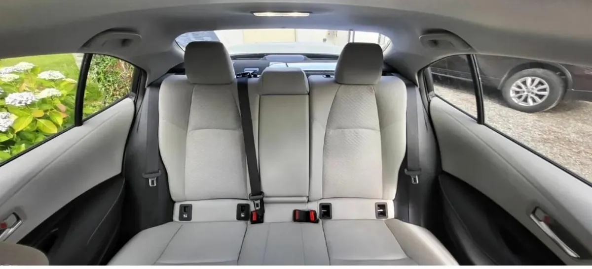Toyota Corolla 2024 - Image 3