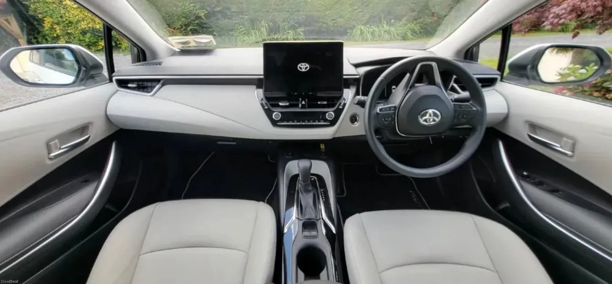 Toyota Corolla 2024 - Image 4
