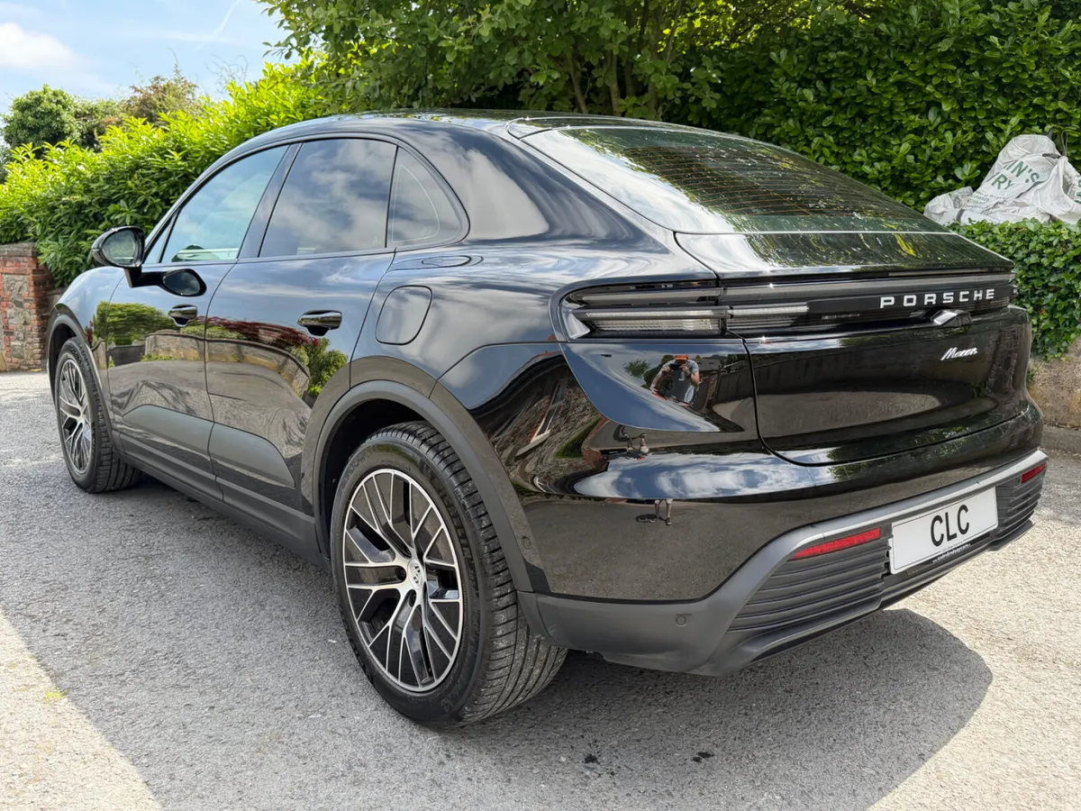2025 Porsche Macan EV - Image 3