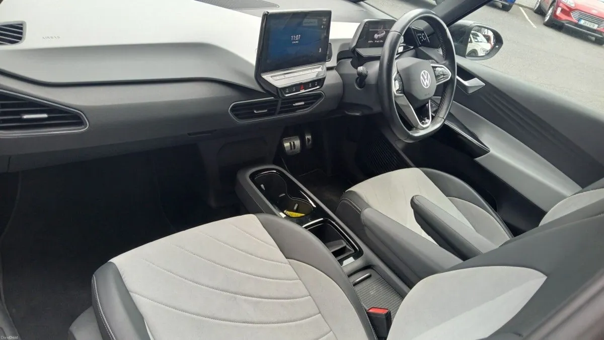 Volkswagen ID.3 Life 204HP 58kWh **FULLY ELECTRIC, - Image 3