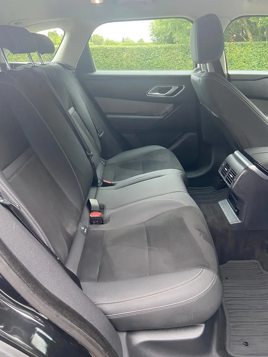 Land Rover Range Rover Velar 212 - Image 4
