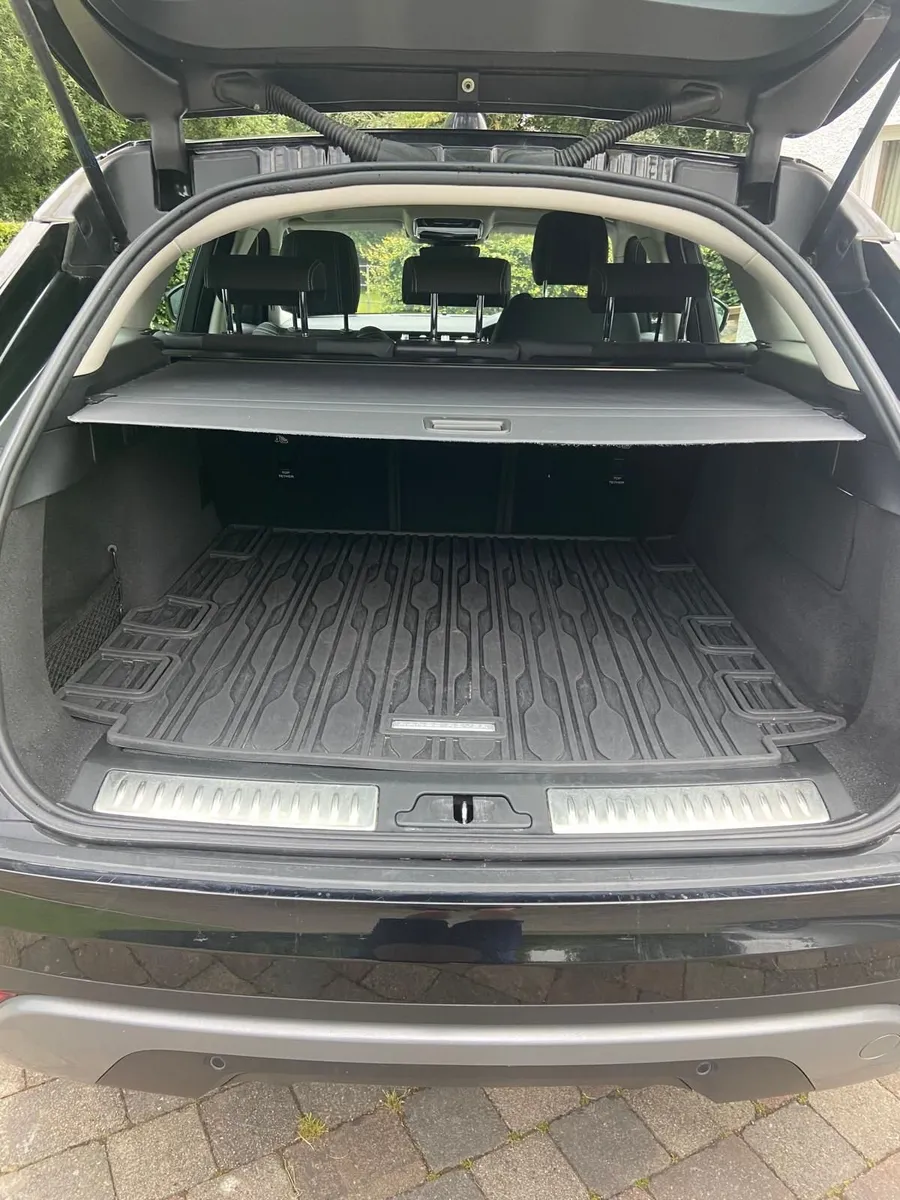 Land Rover Range Rover Velar 212 - Image 6