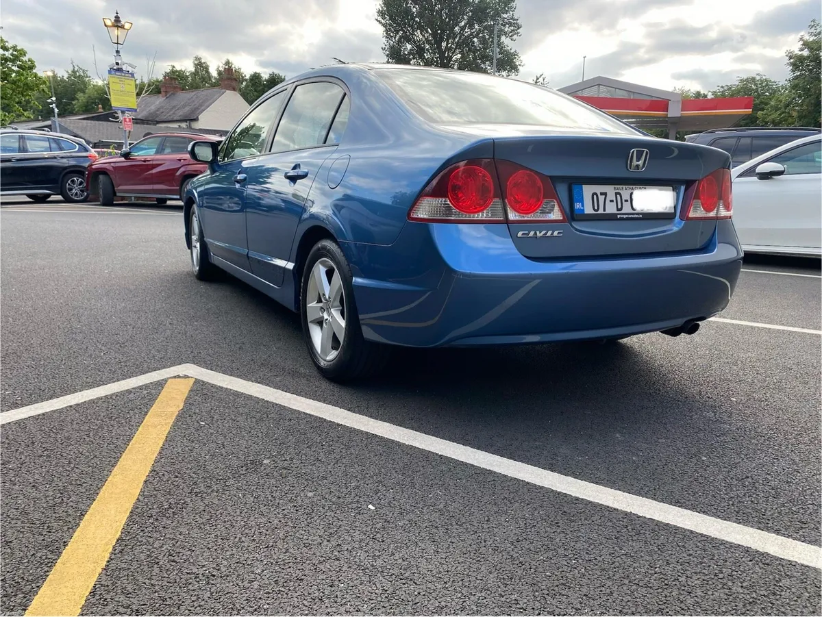 Honda Civic 1.8 V-Tec NCT-03/27 - Image 4